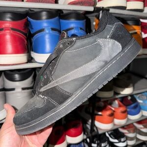 *REPS* Air Jordan 1 x Travis Scott sz 10.5